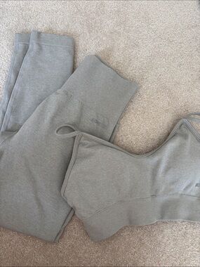 Seamless High-Waist Leggings in Light Gray
